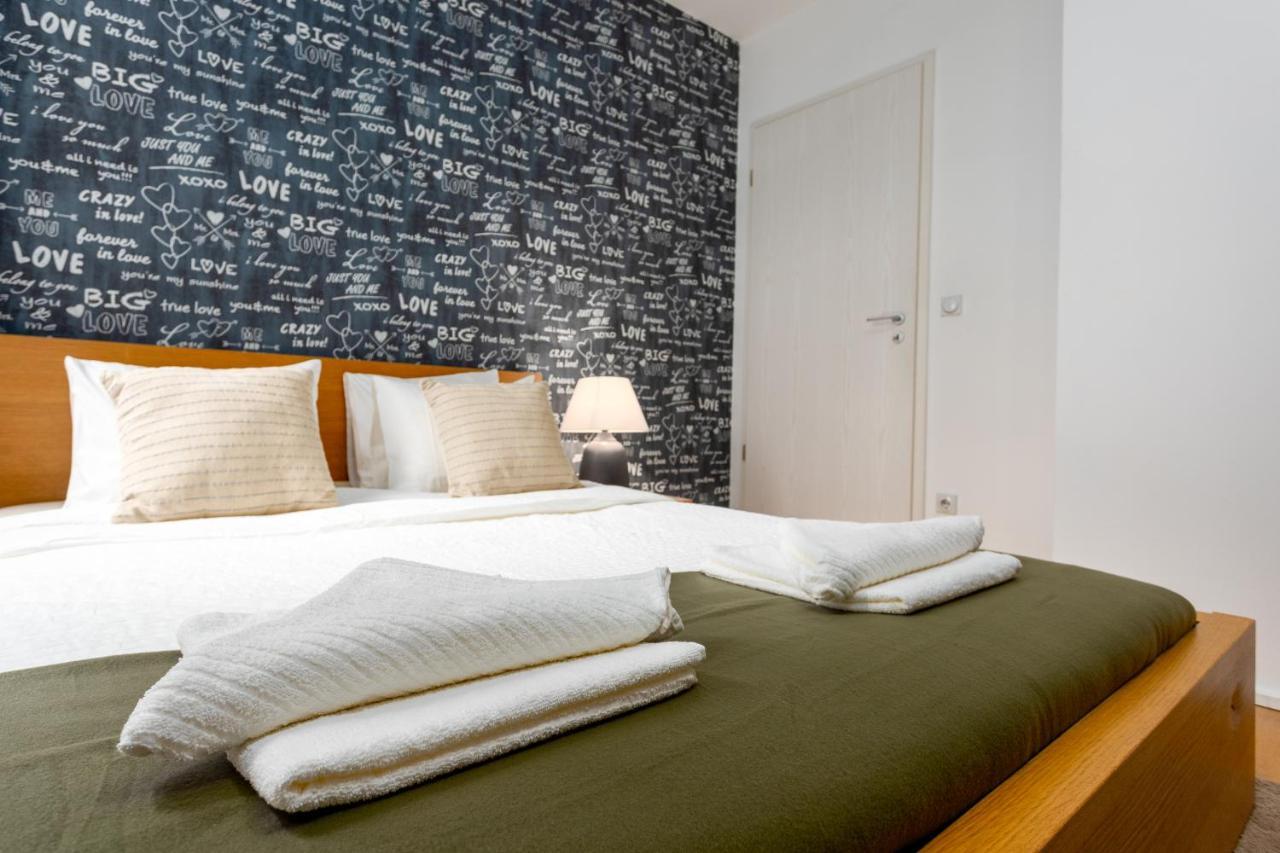 Urban Oasis With Free Parking Apartment Будапеща Екстериор снимка