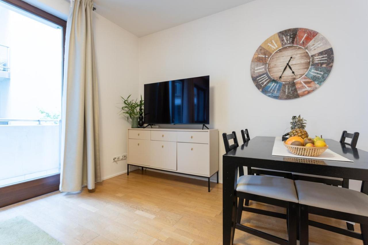 Urban Oasis With Free Parking Apartment Будапеща Екстериор снимка