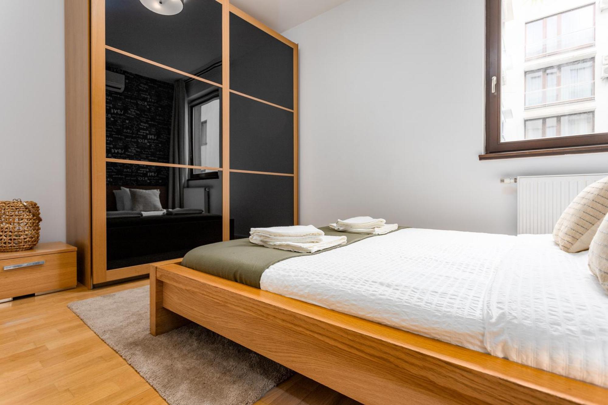Urban Oasis With Free Parking Apartment Будапеща Екстериор снимка